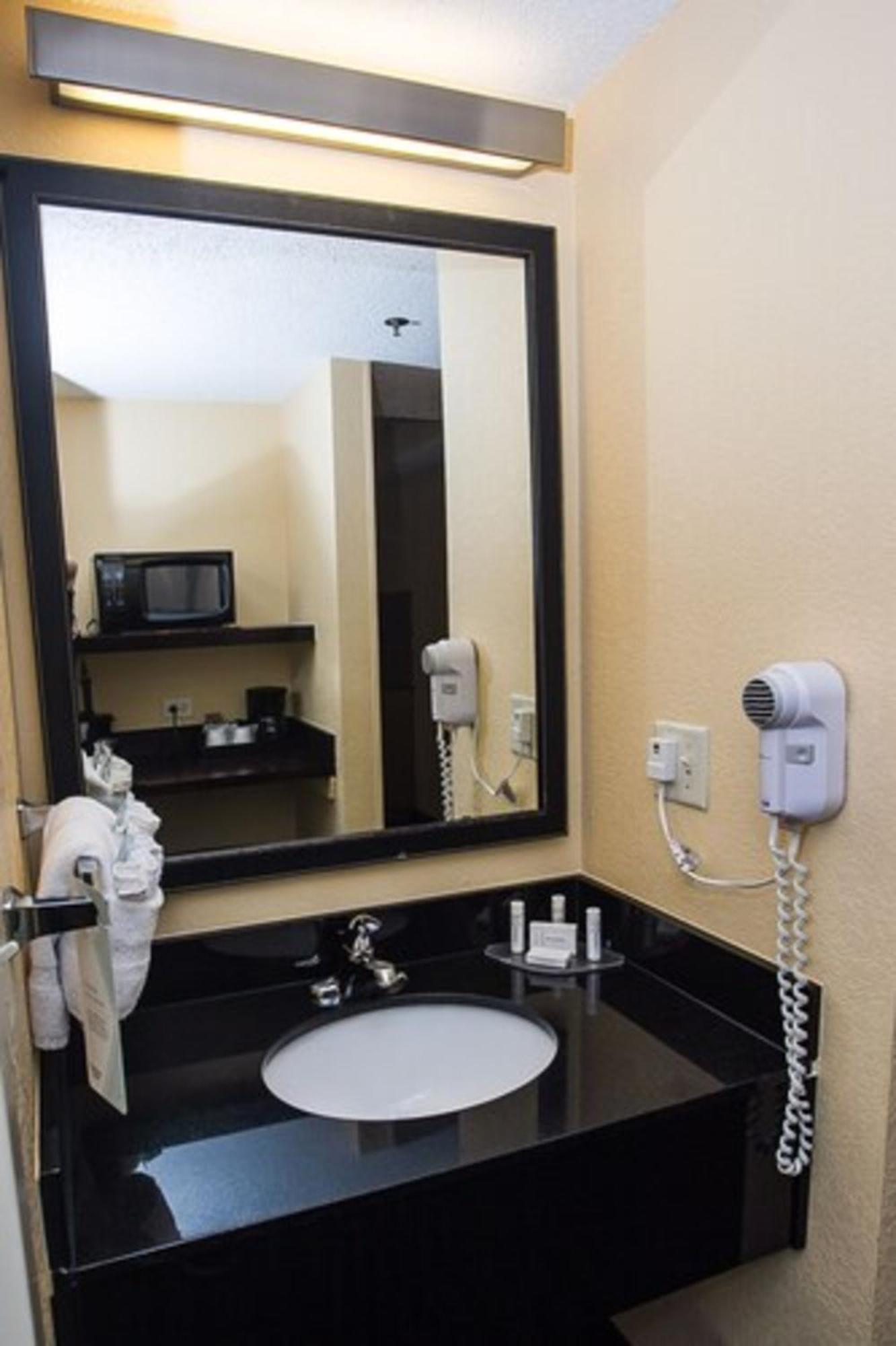 Fairfield Inn & Suites By Marriott Boston Milford Dış mekan fotoğraf